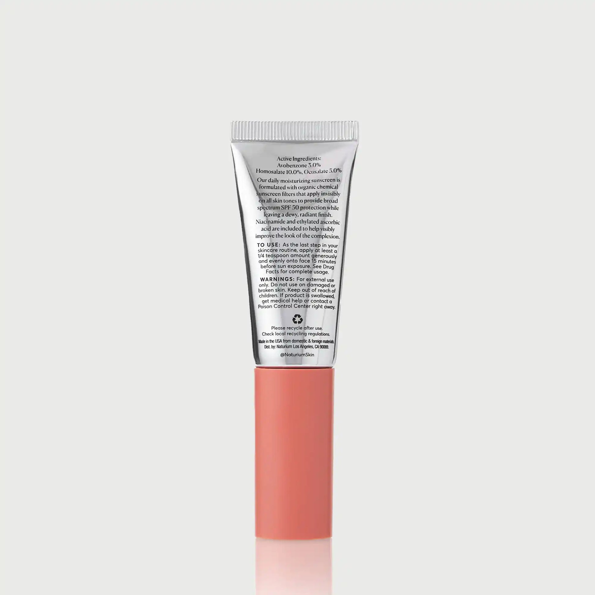 dew-glow-moisturizer-spf-50-travel-size-z4 NATR-10157_Dew-Glow-Moisturizer-SPF-50-Mini_back_capon_bonebkgd_d7cb9bbb-e294-42e2-8d5a-28c73c09b5b5.webp