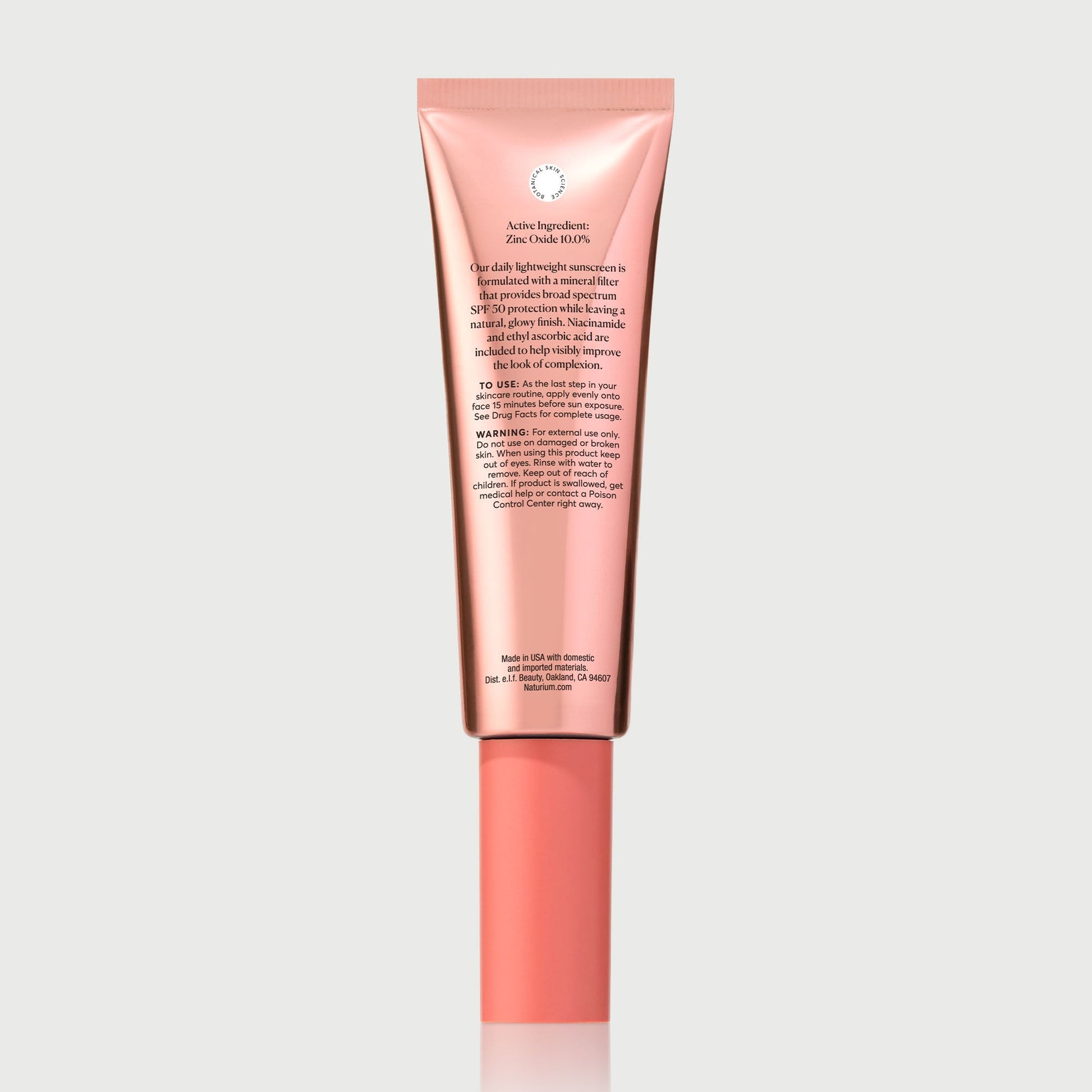 dew-glow-moisturizer-mineral-spf-50-c1 NATR-10163_Dew-Glow-Moisturizer-Mineral-SPF_back_capon-bonebkgd_a99e231e-ca92-4014-addb-f1e7b794e9ab.jpg