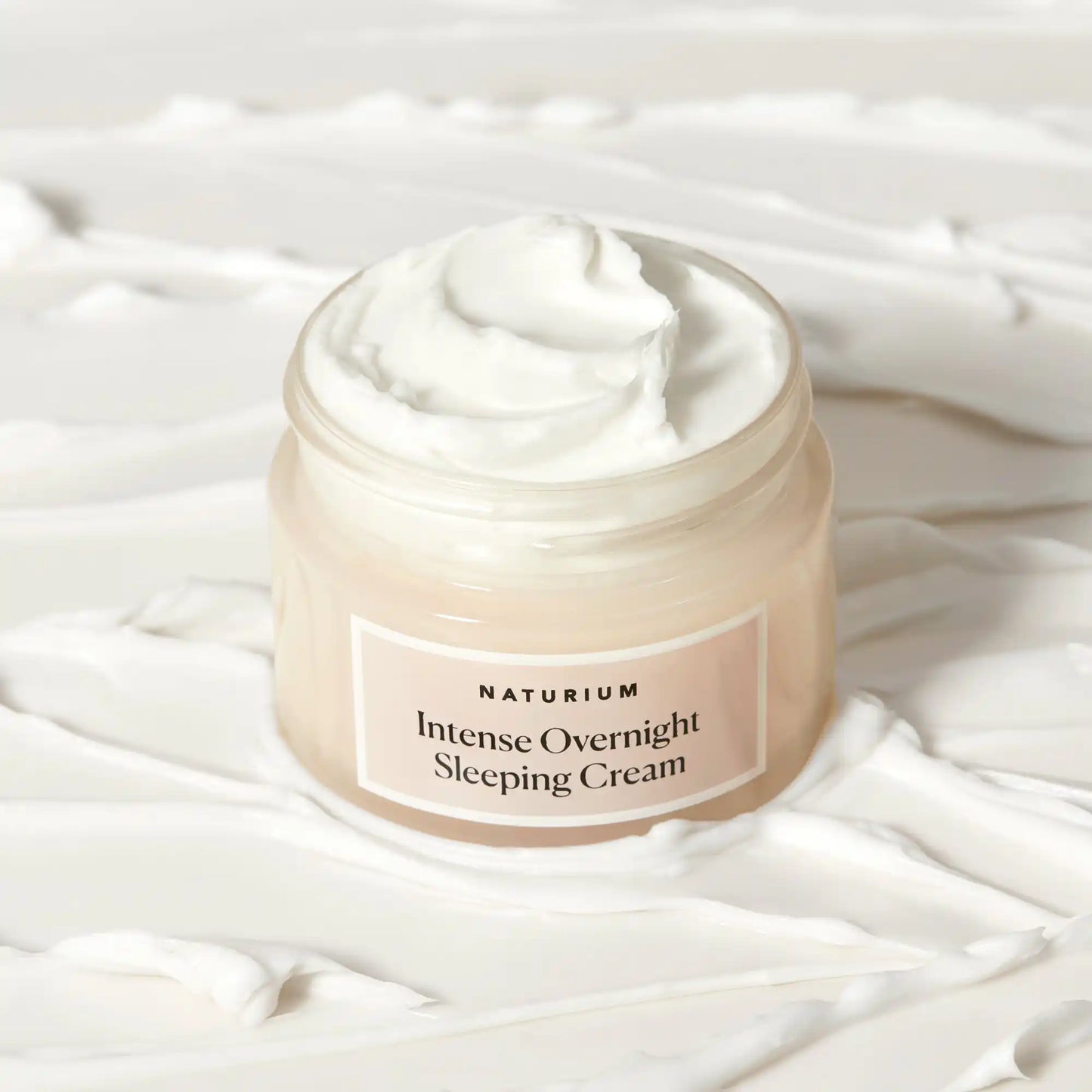 intense-overnight-sleeping-cream-a2 sleepingcream_0880-crop_1.webp